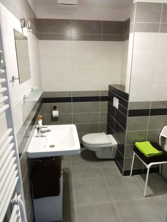 Apartments 4U Center + Free Parking Olomouc Exterior photo